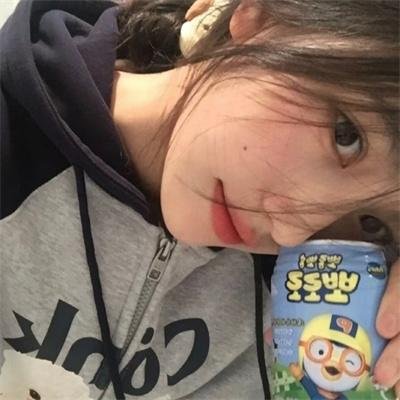 卡美拉对深海怪兽吉古拉